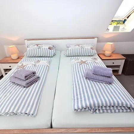 Strandlaeufer Sehlendorf Tatil Evi *